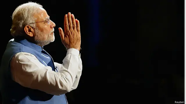 नरेंद्र मोदी