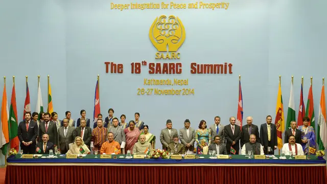 سارک ممالک میں سے بنگلہ دیش، نیپال اور بھوٹان میں پہلے ہی بھارت سے بجلی کی ترسیل کا نظام موجود ہے