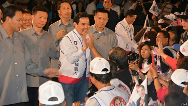 马英九在彰化出席国民党候选人集会（台湾中央社图片27/11/2014）