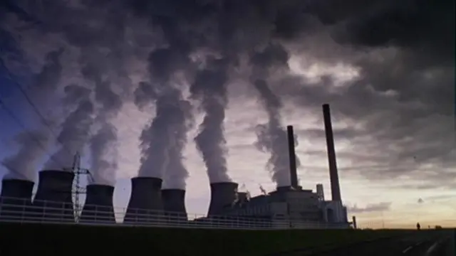 fabrika bacalarından gaz salınımı