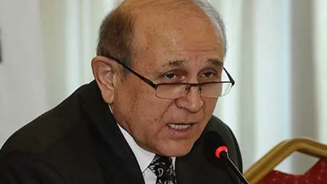 Burhan Kuzu