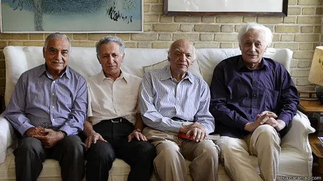 از راست: منوچهر انور، نجف دریابندری، سیروس علی نژاد، صفدر تقی زاده