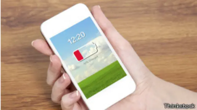 Batería casi agotada en un celular