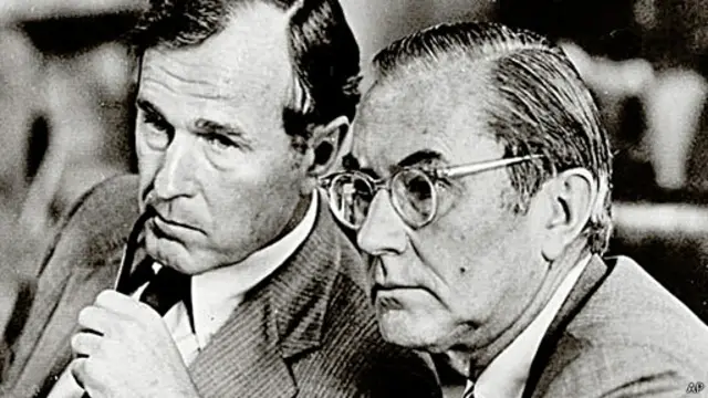 Ông Colby và George Bush (cha)