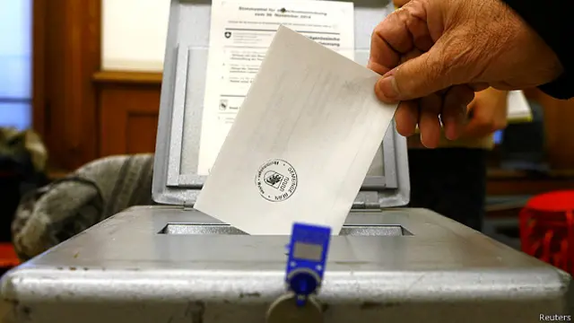 瑞士人就是否将把移民限额降低到0.2%进行公投。