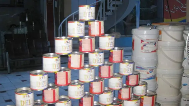 په تېرو لسو کلونو کې افغان صنعتګرانو د خپلو صنعتي فعالیتونو په ترڅ کې ډېرې لوړې ژورې لیدلې او تل له حکومته د هغه څه له کبله ګیله کوي چې له صنعتګرانو د کافي ملاتړ په برخه کې یی د دولت نه پاملرنه بولي.