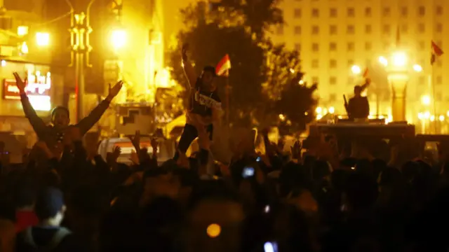 Quảng trường Tahrir của thủ đô Cairo là nơi người dân Ai Cập biểu tình phản đối cả Tổng thống Hosni Mubarak lẫn người kế nhiệm ông, Mohammed Morsi