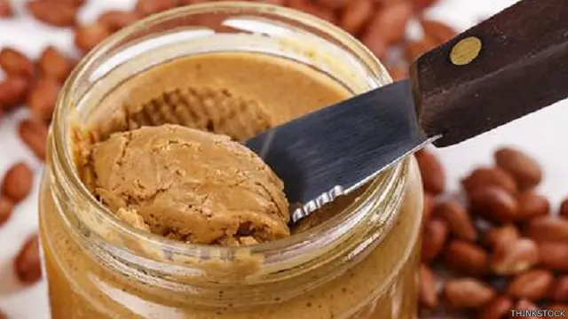 पीनट बटर