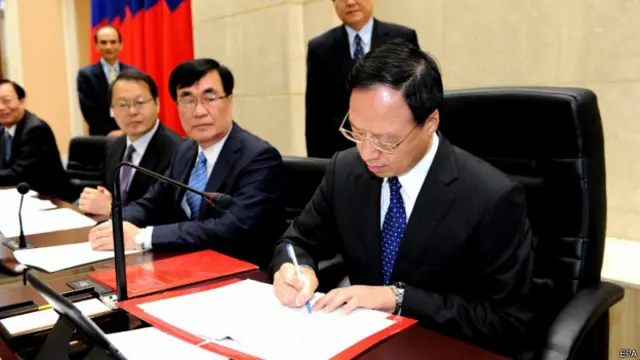 江宜桦(前)签署总辞文件(1/12/2014)