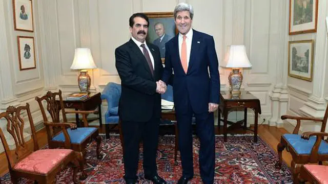 اسی اعلان کے وقت اسلام آباد سے ہزاروں میل دور واشنگٹن میں جنرل راحیل کے طویل امریکی دورے کا اختتام امریکی وزیر خارجہ جان کیری سے ملاقات پر اختتام پذیر ہوا