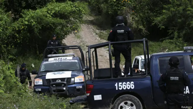 Las propuestas incluyen la creación de policías únicas en los estados.