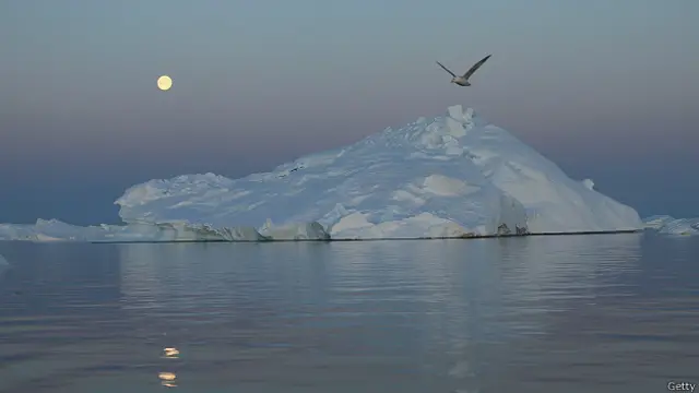 Айсберг у берегов Гренландии