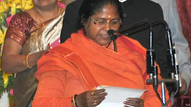 سادھوی جیوتی اترپردیش کے فتح پور حلقے سے بی جے پی سے پہلی مرتبہ لوک سبھا کے لیے منتخب ہوئی ہیں