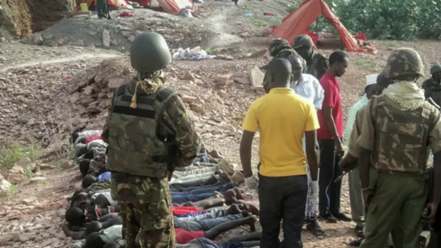 ماندیرا ښار تېره اونۍ پر یوه بس د هغه خونړي برید شاهد و، چې لږترلږه ۲۸ کسان پکې ووژل شول