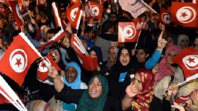 حزب النهضة الإسلامي في تونس حظي بإشادة لتبنيه نهجا سياسيا بناء