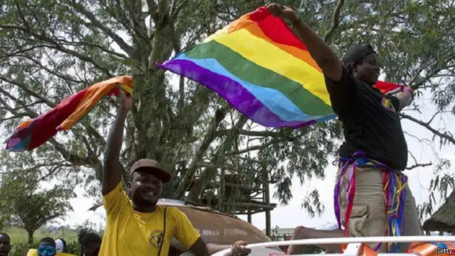 الممارسات المثلية غير قانونية في العديد من الدول الأفريقية، من بينها أوغندا