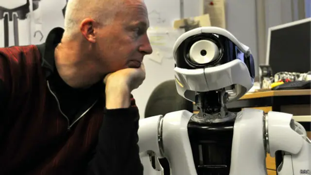 बोलने वाला रोबोट