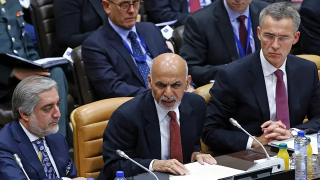 ولسمشر اشرف غني او اجراییه مشر عبدالله عبدالله وارسا په ناسته د افغان پلاوي مشري کوي.