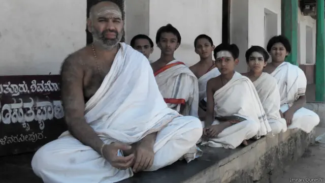 मत्तुर गाँव, कर्नाटक