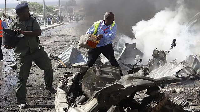 وقع الانفجار بالقرب من المطار الذي يحظى بحراسة مشددة