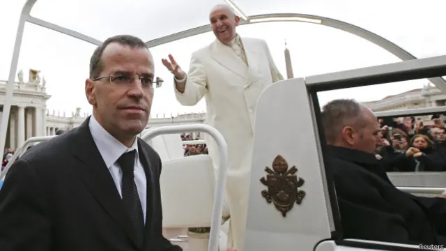 Папа Франциск и полковник Анриг