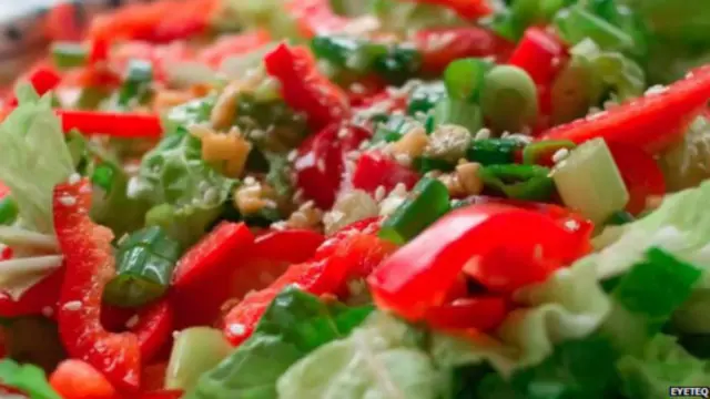 Namun, dengan teknologi Eyeteq, kaum buta warna dapat mengenali bentuk paprika.