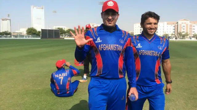 داسې مهال چې د نړیوالو اتلولیو په درشل کې و ډېرو ته دا اټکل کېده چې دا ماتې ښايي د لوبغاړو روحيه ټیټه کړي خو پخوانی لوبډلمشر محمد نبي وايي اسیا کپ سیالیو ته نه ورتګ یې ملګري هیښ کړي دي