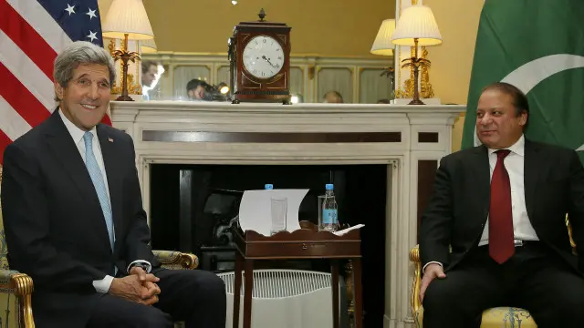 وزیراعظم نوازشریف سے ملاقات میں جان کیری نے کہا کہ دہشت گردی کے خاتمے کے لیے پاکستان سے تعاون جاری رہے گا