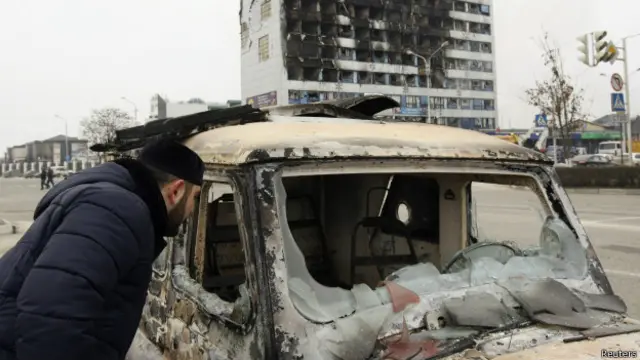 Грозный, сгоревшая машина