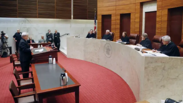 代表這個動物權益組織的動物維權律師懷斯（Steven Wise）要求把湯米黑其他被圈養的黑猩猩轉移到佛羅里達州的動物庇護所。