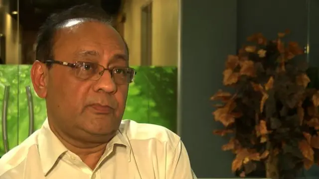 دکتر جاوید عثمان می گوید پزشکان پاکستانی به سختی می توانند اعتقادات دینی خود را از علم پزشکی تفکیک کنند