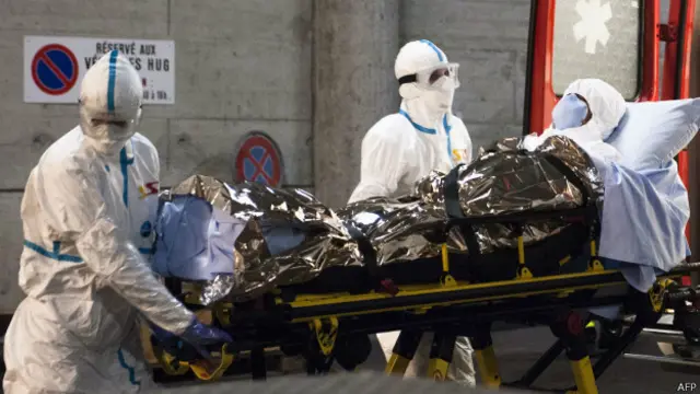 Смертність від Еболи сягає 70%, кажуть у ВООЗ