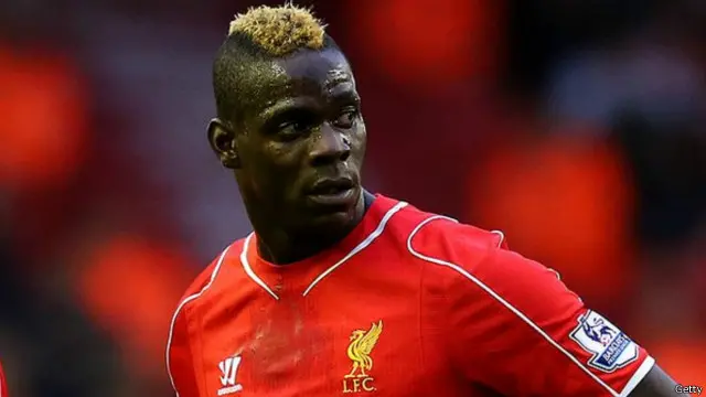 تعهد ليفربول بأن بالوتيللي سيعمل للرد على الاتهام