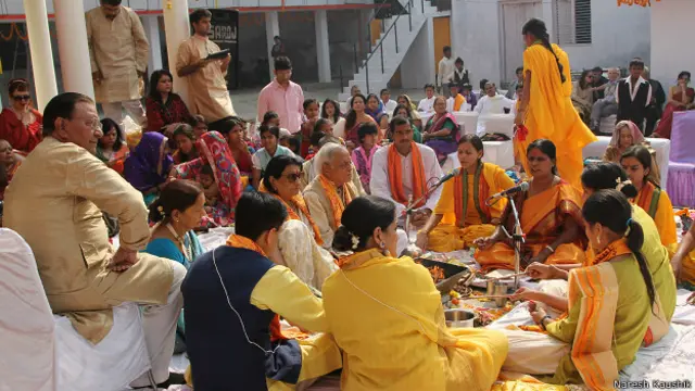 سخت گیر ہندو تنظیم نے مسلمانوں اور عیسائیوں کو مذہب تبدیل کرانے کا بیڑا اٹھا رکھا ہے