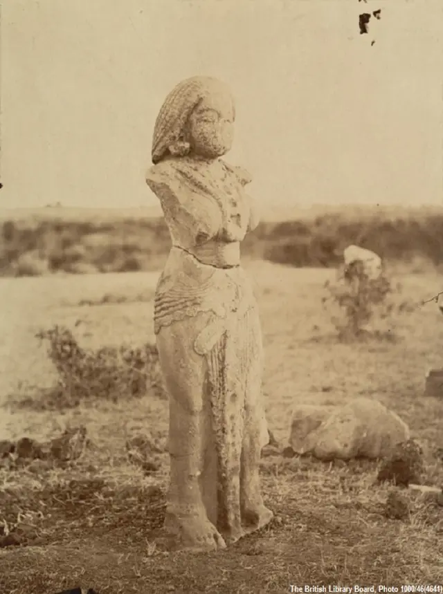 भारत में साड़ी पहनने की परंपरा, ड्रेस कोड, महिलाओं का पहनावा