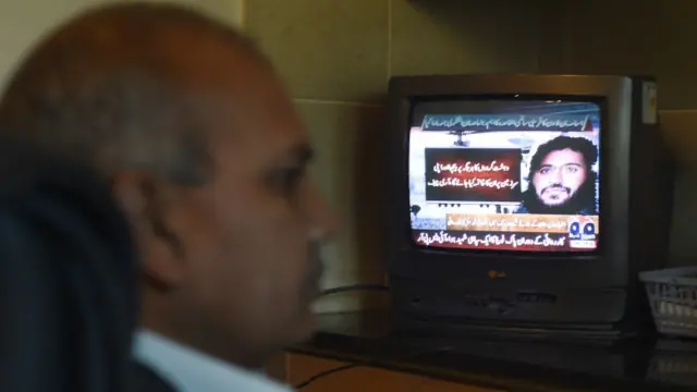 أذاع التليفزيون الباكستاني خبر مقتل شكري جمعة 