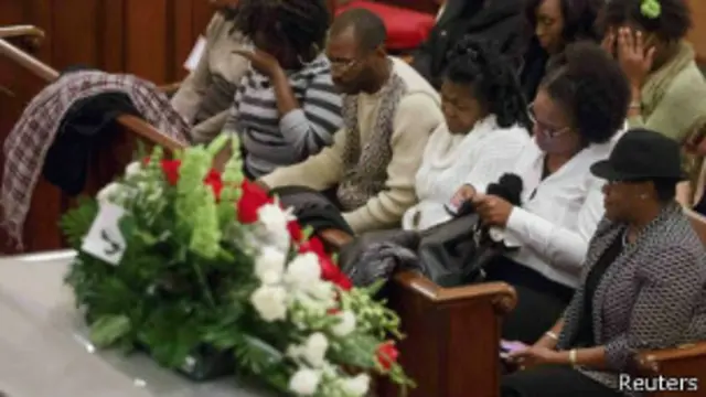 न्यूयॉर्क के अकाई गर्ली की मौत