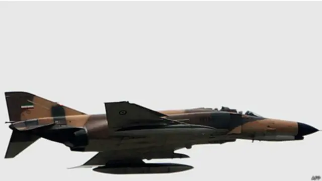 ګارډین پخپل راپور کې د رحیمپور له قوله ویلي، ایران د امریکا په مشرۍ له هغو بریدونو سره خپله بمباري نه وه همغږې کړې، چې له تېرو څو میاشتو راهیسې یې د نړیوال ایتلاف پرضد په عراق کې د "داعش" پرضد کوي. 