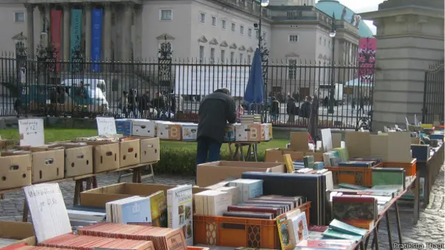 जर्मनी, बर्लिन, गीता, जर्मन भाषा में भारतीय किताबें