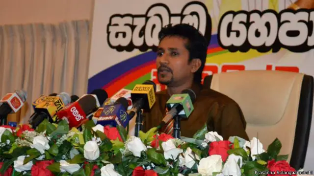ප්‍රසන්න සෝලංගආරච්චි 