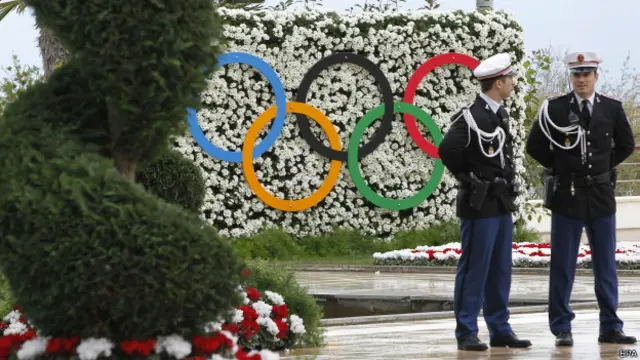 Полицейские в Монако