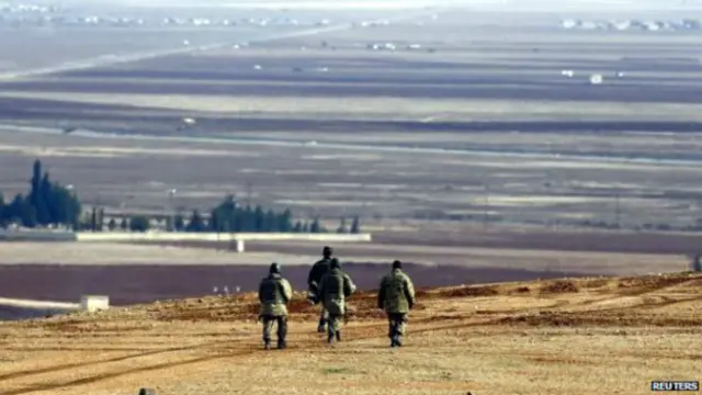 د برید سیمه له سوریې سره ګډه پوله لري، چې دواړو غاړو ته ډېری اوسېدونکي یې کردان دي.