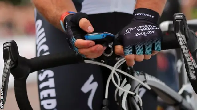 Los dispositivos y aplicaciones son también muy utilizados en el ámbito profesional, como sucede con Mark Cavendish en ciclismo.