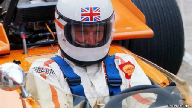 ديريك بيل كان شديد التركيز أثناء مشاركته في سباقات السيارات