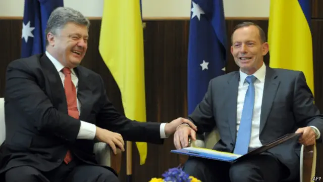 Еббот, Порошенко