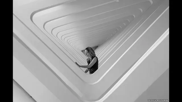 Os múltiplos triângulos foram capturados pelo fotógrafo Patrick Mouzawak.