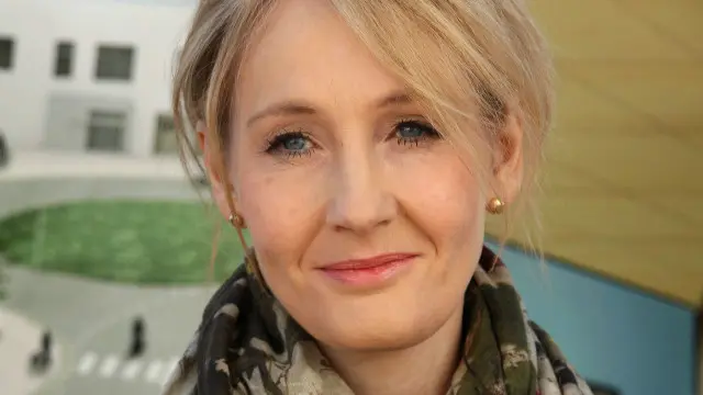 میں نہیں سمجھتی کہ کسی بھی سیاسی جماعت کا امیج بچانا میری ذمہ داری ہے