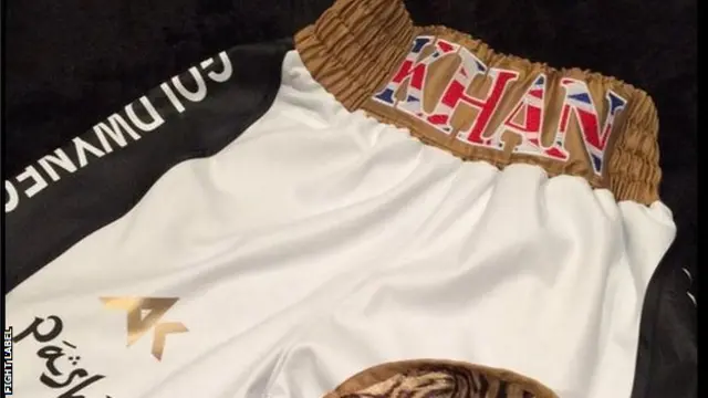 عامر حان نے یہ نیکر ڈیون الیگزینڈر کے خلاف میچ میں پہنا تھا جس میں وہ فاتح رہے تھے