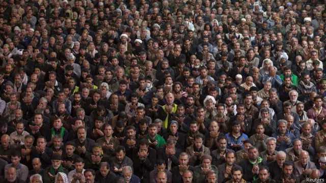 تقول تقديرات إن هذه أضخم مشاركة في إحياء ذكرى أربعينية الحسين.