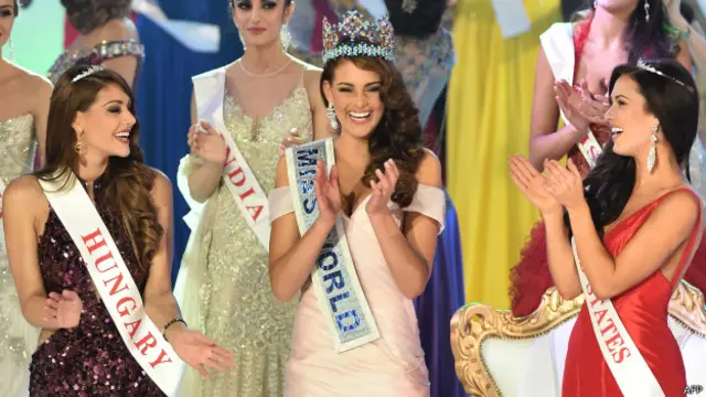 Candidatas de un certamen de belleza